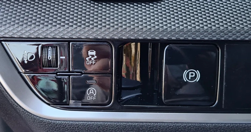 Kia Sportage cena 126290 przebieg: 10, rok produkcji 2024 z Łódź małe 379